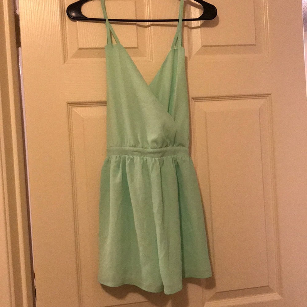 Light blue flowy romper✨